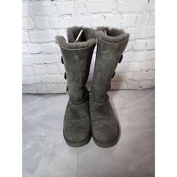UGG Bailey Triple II Women's Size 8 Grey Boots - Picture 2 of 8